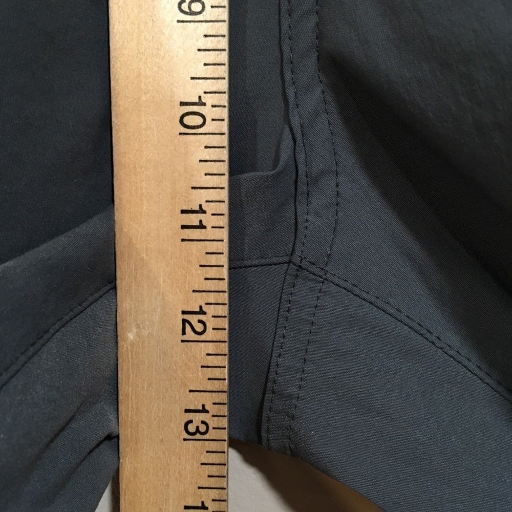 Eddie Bauer Performance Chino Pants Mens 40x30 Gray Outdoor Gorpcore Utility - Picture 5 of 12